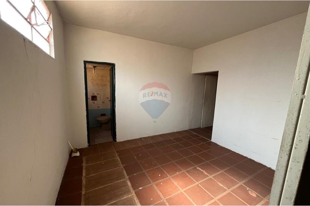 Ponto Comercial/ Loja - Alugar - Ituiutaba , Minas Gerais - IMG-20251002-WA0003.jpg - 870771008-4