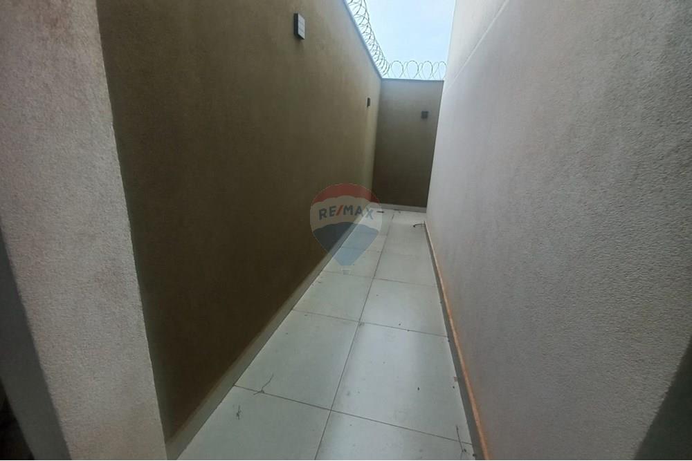 Casa - Alugar - Ituiutaba , Minas Gerais - Imagem do WhatsApp de 2025-11-18 à(s) 15.47.47_0c504c06.jpg - 870771001-33