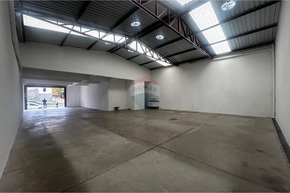 Ponto Comercial - Alugar - Poços de Caldas , Minas Gerais - WhatsApp Image 2026-02-10 at 11.20.07 (12).jpeg - 870361060-16