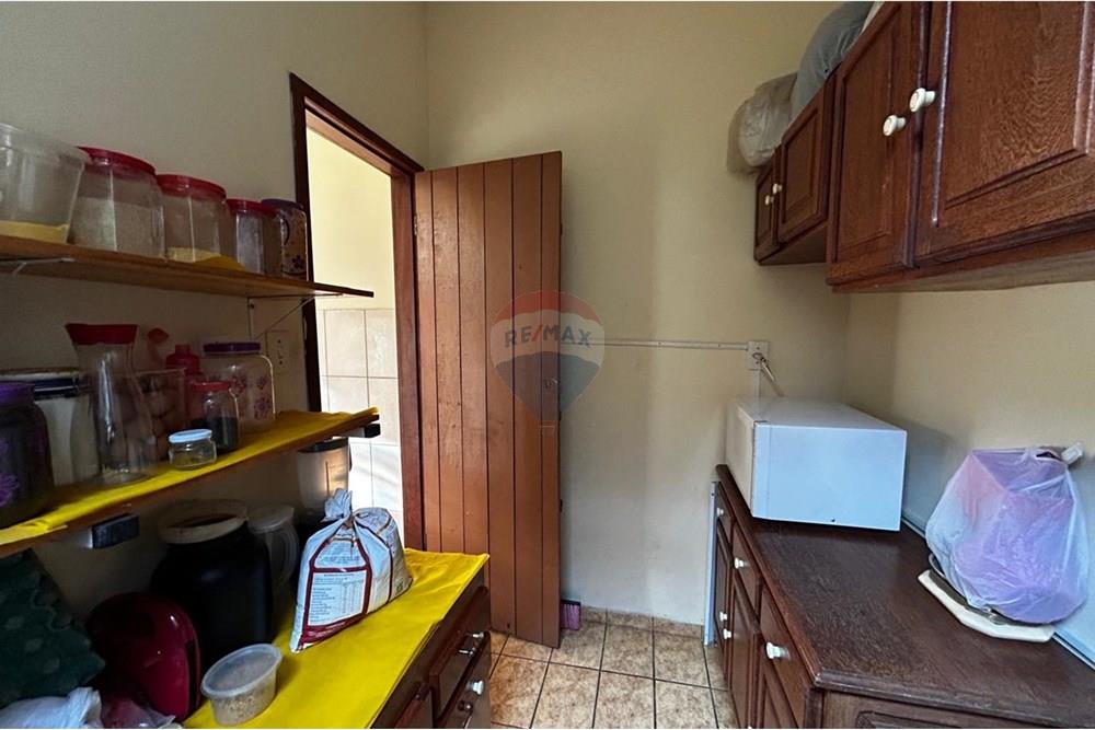 Sobrado - Venda - Dom Cavati , Minas Gerais - 76da67e3-a11a-47c3-a78b-288d4259976a.jpg - 870671006-48