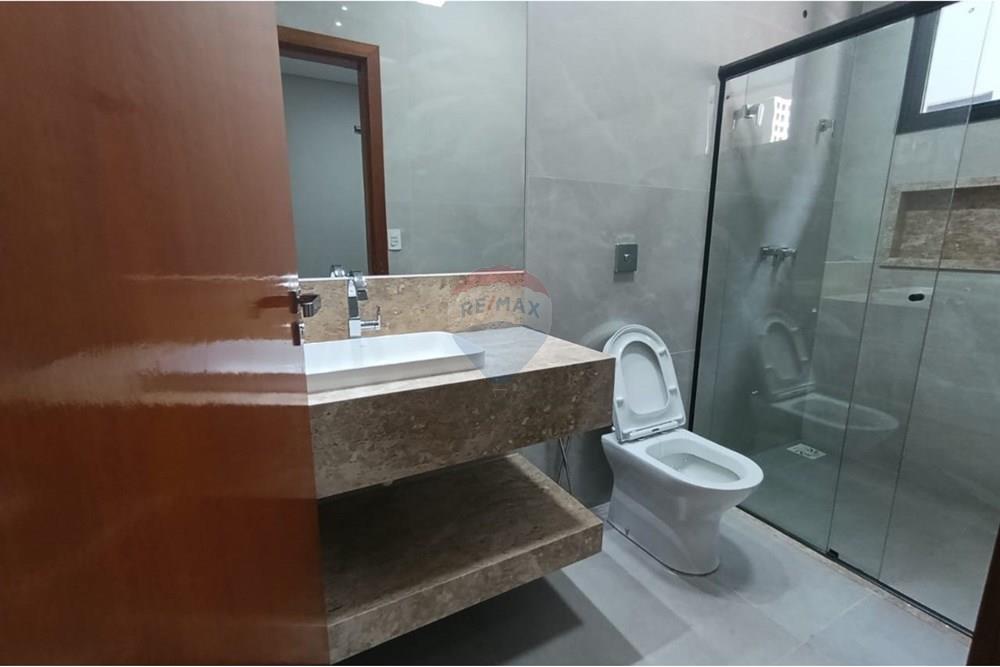 Casa - Venda - Ituiutaba , Minas Gerais - WhatsApp Image 2025-11-28 at 16.25.19 (4).jpeg - 870771001-34