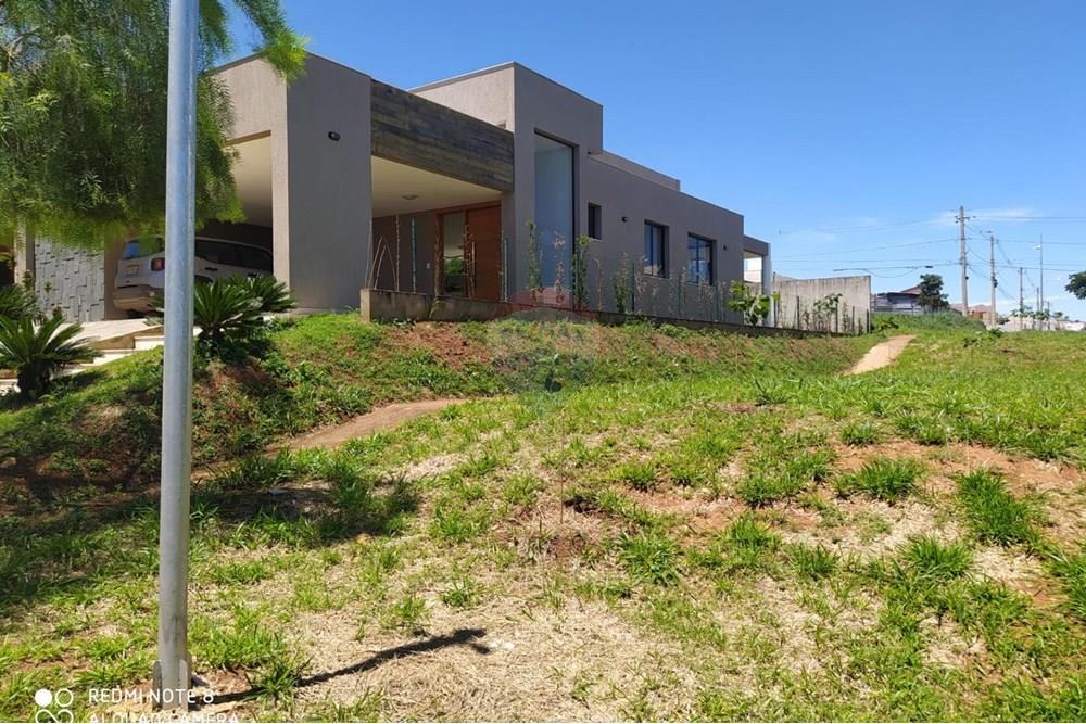 Casa de Condomínio - Alugar - Vespasiano , Minas Gerais - WhatsApp Image 2025-09-01 at 09.31.45 (2).jpeg - 870411010-82