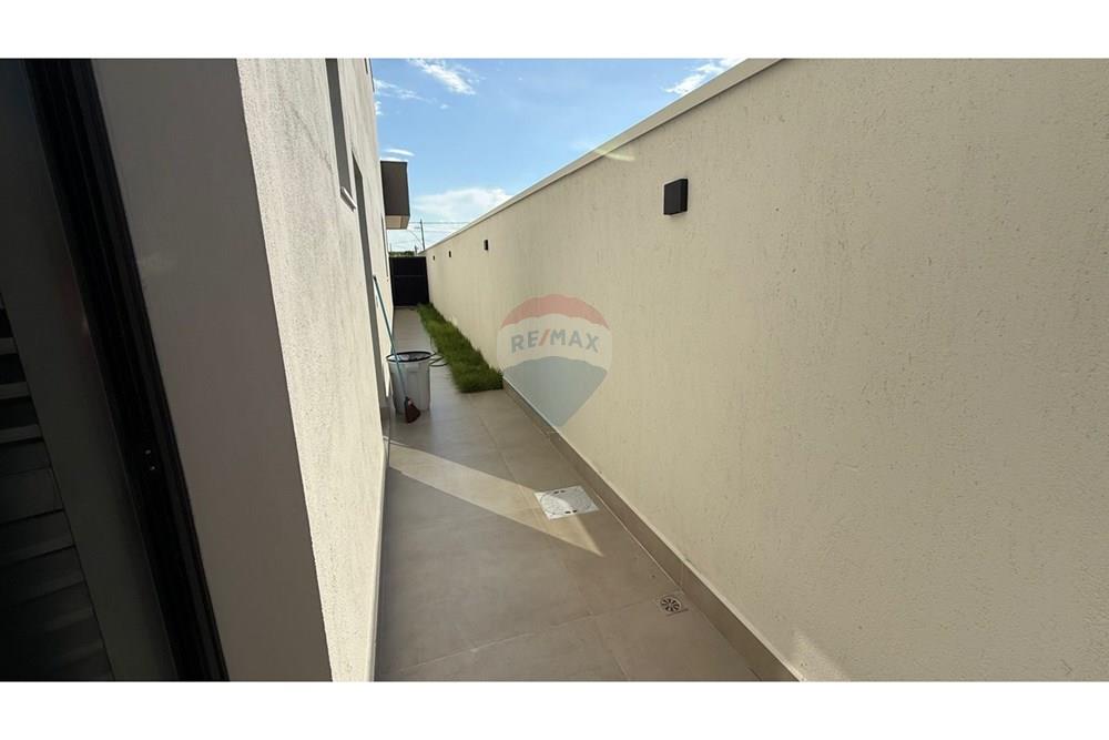 Casa de Condomínio - Venda - Caratinga , Minas Gerais - WhatsApp Image 2025-12-03 at 09.50.23.jpeg - Corredor - 870711005-17