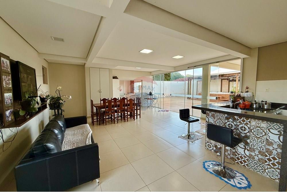 Sobrado - Venda - São Sebastião do Paraíso , Minas Gerais - CASA-OURO VERDE-1.jpeg - 870601029-130