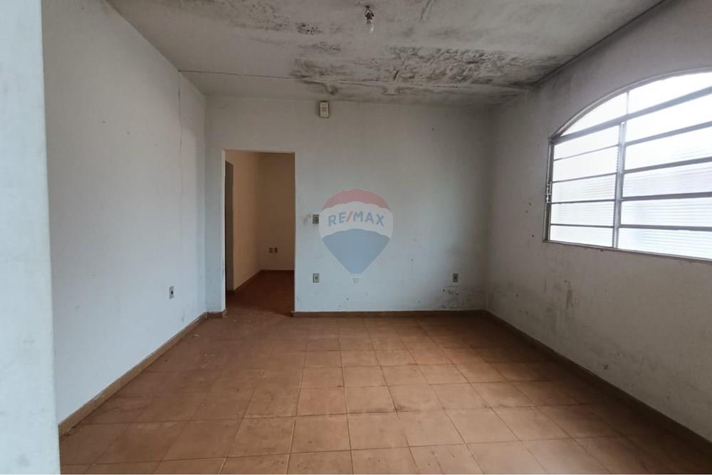 Casa - Venda - Ituiutaba , Minas Gerais - WhatsApp Image 2025-12-22 at 10.43.05 (2).jpeg - 870771001-46