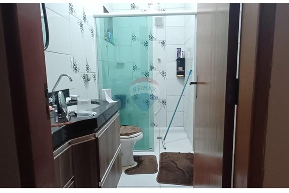 Casa - Venda - Ituiutaba , Minas Gerais - WhatsApp Image 2025-10-17 at 13.45.32 (8).jpeg - 870771004-4