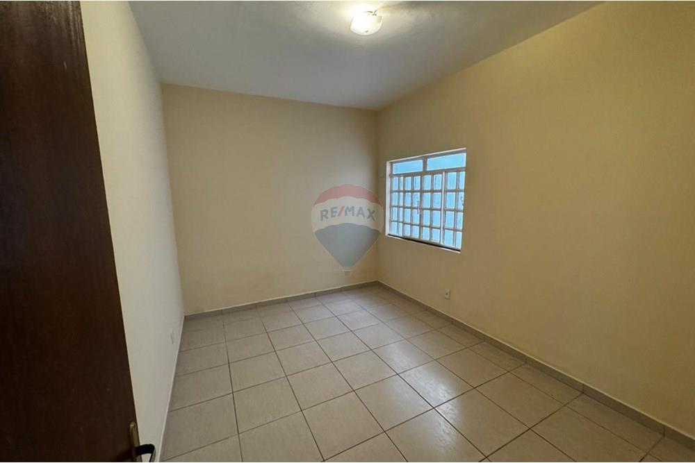 Casa - Alugar - Governador Valadares , Minas Gerais - b16ca835-67ad-45ee-9637-59c2cf2c8622.jpg - 870671006-47