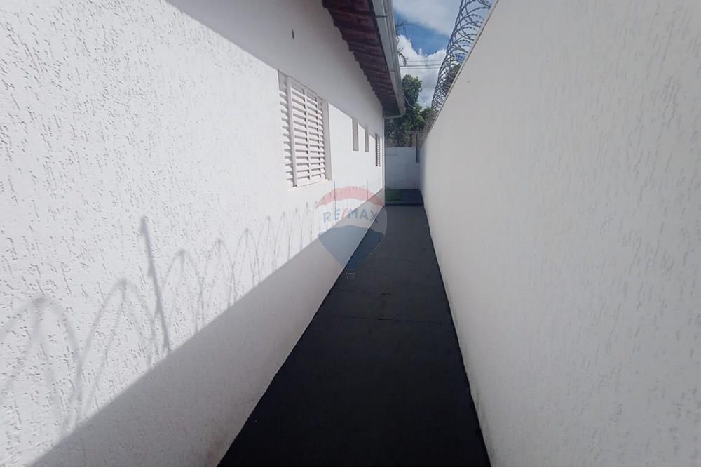 Casa - Venda - Uberaba , Minas Gerais - 27 Casa Venda 340 mil no São José em Uberaba na Remax 870291025-134.jpeg - 870291025-134