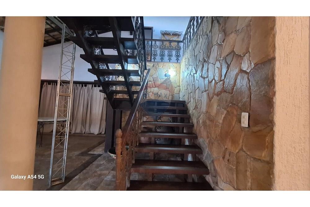 Casa - Venda - Belo Horizonte , Minas Gerais - Foto 1.16 escada para parte de cima.jpg - 870411036-68