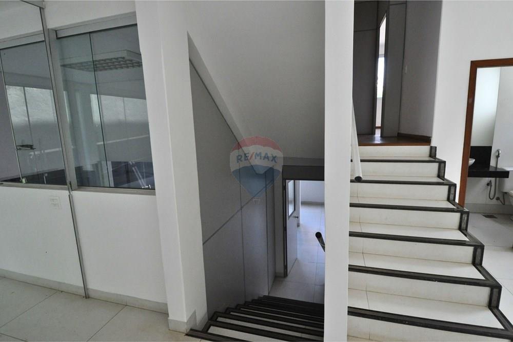 Casa - Venda - Belo Horizonte , Minas Gerais - Escada 1º Pav. para 2º Pav. 001.jpg - 870411110-10