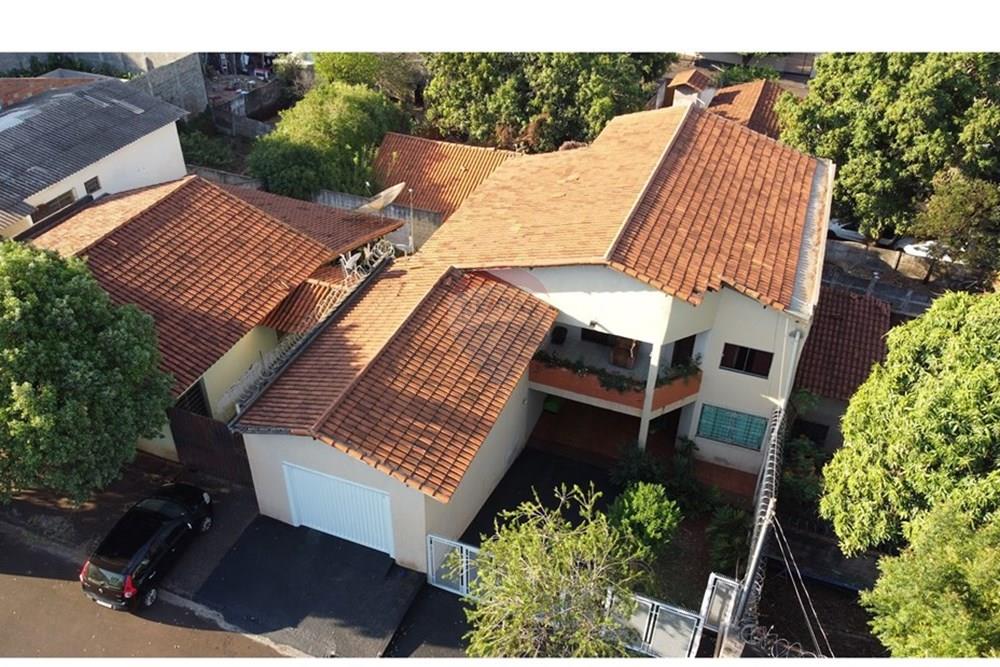 Casa - Venda - Ituiutaba , Minas Gerais - dji_fly_20250912_163532_676_1757705786355_photo_optimized.jpg - 870771001-29