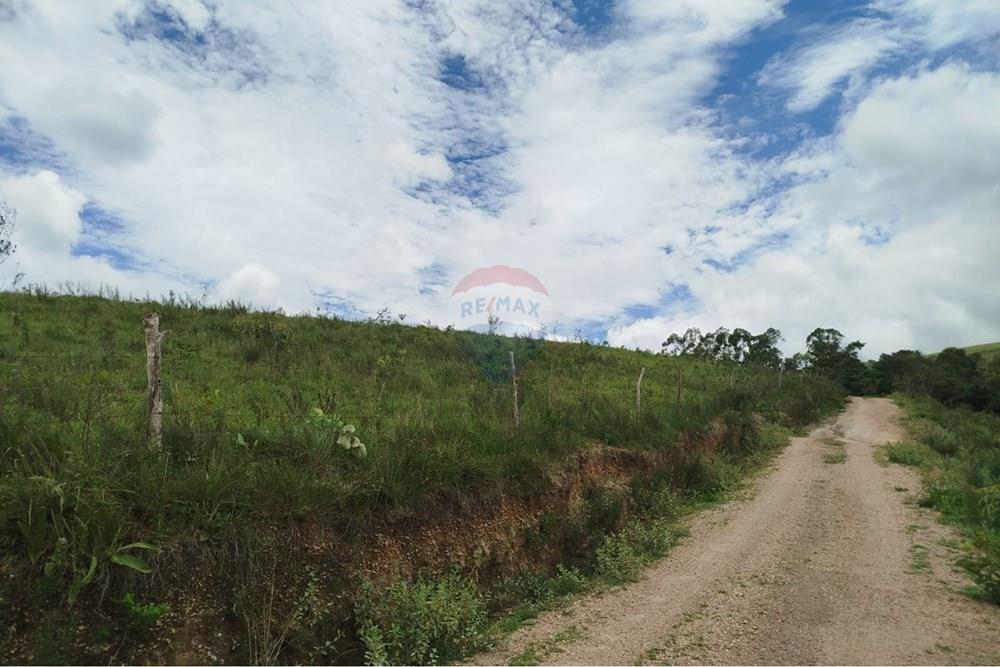 Chácara / Sítio / Fazenda - Venda - Vargem Bonita , Minas Gerais - WhatsApp Image 2026-01-06 at 10.40.45 (1).jpeg - 870721003-11