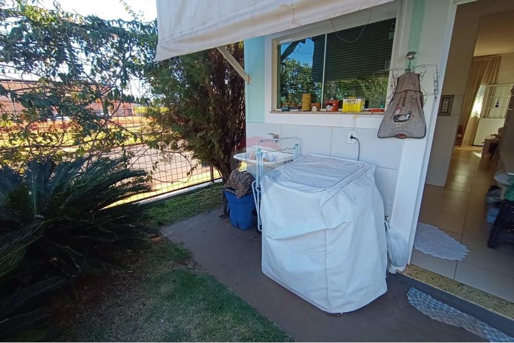 Casa - Venda - Uberaba , Minas Gerais - 23 Casa Mobiliada Venda 420 mil Bairro Parque das Laranjeiras em Uberaba na Remax 870291025-101.jpeg - 870291025-101