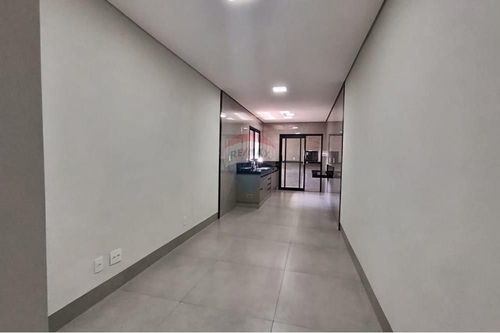 Casa - Venda - Ituiutaba , Minas Gerais - WhatsApp Image 2025-11-28 at 16.25.27 (2).jpeg - 870771001-34