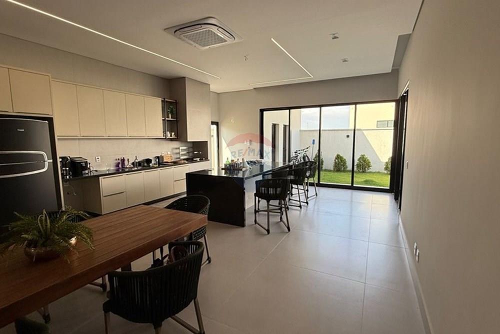 Casa de Condomínio - Venda - Caratinga , Minas Gerais - WhatsApp Image 2025-12-03 at 09.51.35.jpeg - Cozinha da sala de estar - 870711005-17