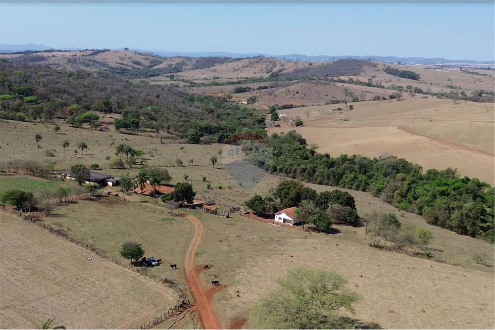 Fazenda - Venda - Passos , Minas Gerais - 03.jpg - 870731008-3