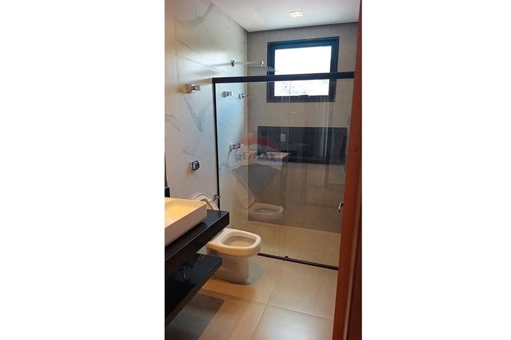 Casa - Venda - Capitólio , Minas Gerais - WhatsApp Image 2026-03-19 at 14.36.47.jpeg - 870791010-6