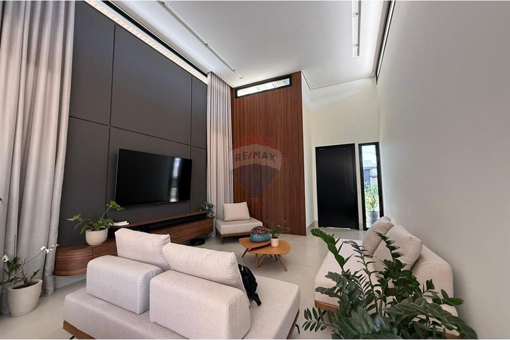 Casa - Venda - Araxá , Minas Gerais - WhatsApp Image 2025-10-04 at 19.47.38 (2).jpeg - 870431031-56