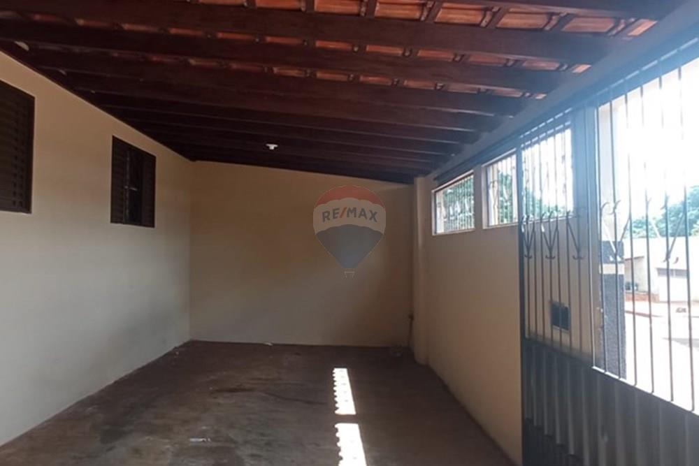 Casa - Venda - Ituiutaba , Minas Gerais - WhatsApp Image 2026-01-06 at 15.16.45 (3).jpeg - 870771007-8