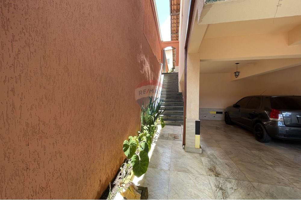 Casa - Venda - Belo Horizonte , Minas Gerais - ESCADA LATERAL GARAGEM.jpg - 870241105-11
