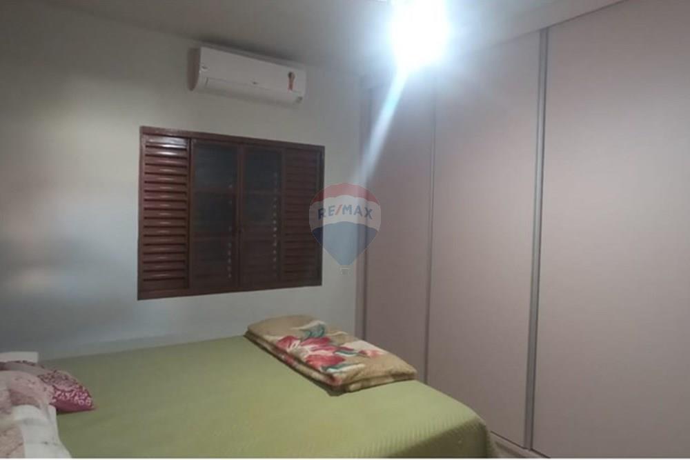 Casa - Venda - Ituiutaba , Minas Gerais - WhatsApp Image 2025-10-25 at 10.21.11 (1).jpeg - 870771007-6