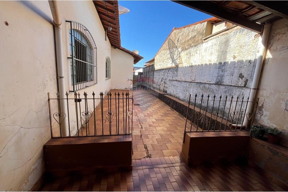 Casa - Venda - Ituiutaba , Minas Gerais - IMG-20250905-WA0414.jpg - 870771008-1