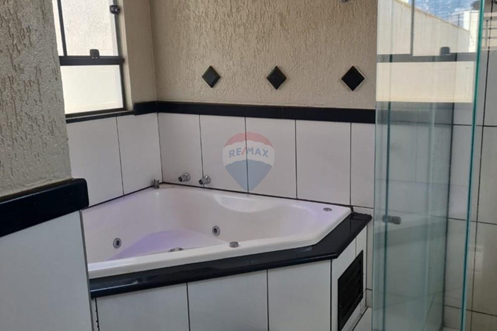 Casa - Venda - Araxá , Minas Gerais - Letícia e Eduardo casa Jardim das Primaveras foto banheiro suíte.jpg - Suite - 870431004-124