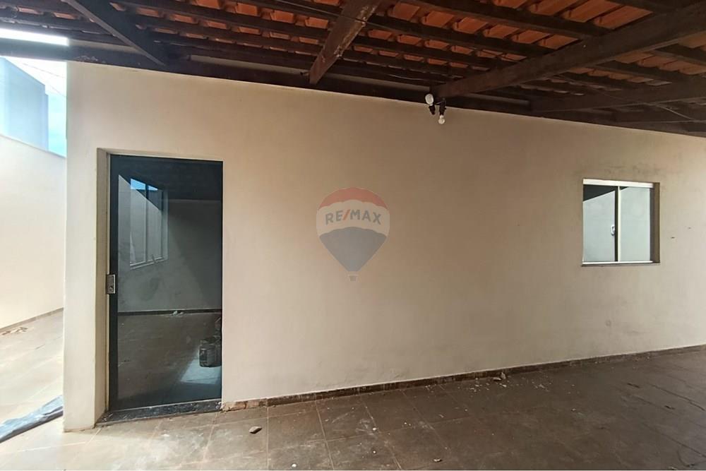 Casa - Venda - Ituiutaba , Minas Gerais - WhatsApp Image 2026-01-21 at 11.06.12 (3).jpeg - 870771012-7