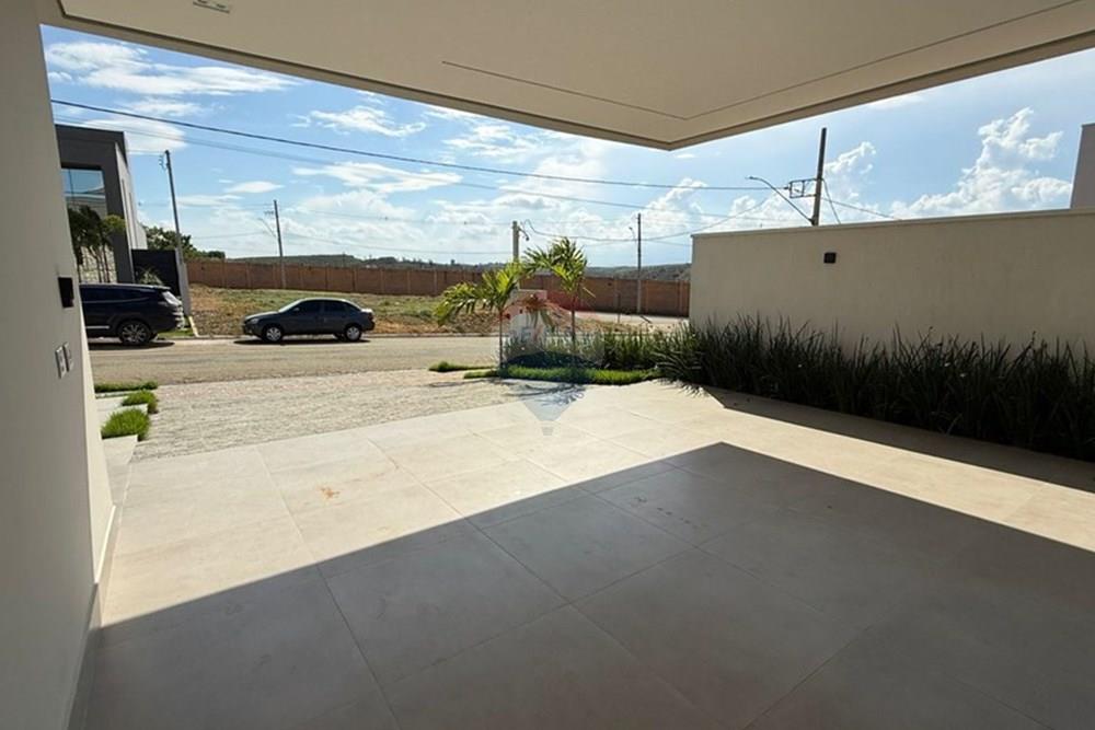 Casa de Condomínio - Venda - Caratinga , Minas Gerais - WhatsApp Image 2025-12-03 at 09.51.40 (1).jpeg - Garagem - 870711005-17