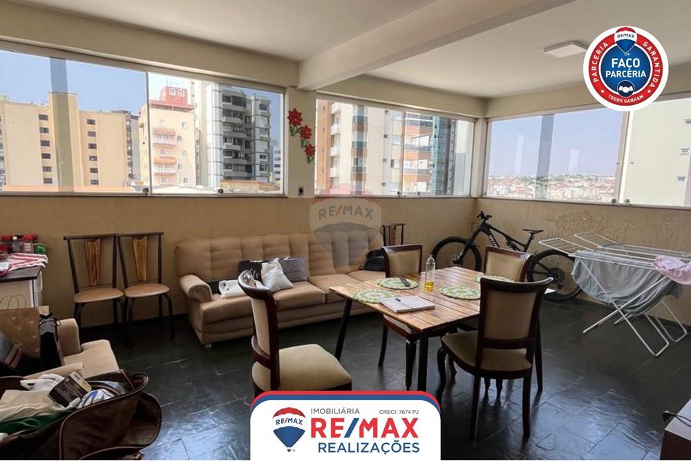 Gyvenamasis - Butas - Patos de Minas , Minas Gerais - BR - 18.jpg - 870631024-34