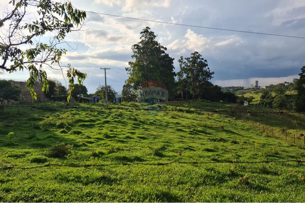 Terreno - Venda - Araxá , Minas Gerais - ADOLFO MARQUES DE SÁ TERRENO ESTRADA VELHA DO BARREIRO FOTO 2.jpg - 870431004-103