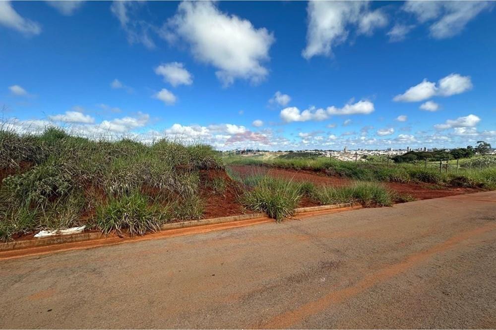 Terreno - Venda - Araxá , Minas Gerais - FOTO 4.jpeg - 870431058-39
