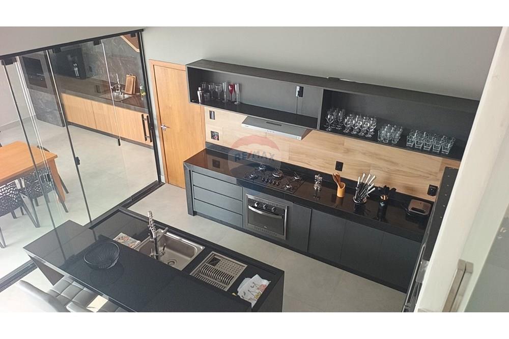 Casa - Venda - Capitólio , Minas Gerais - WhatsApp Image 2026-03-09 at 10.14.59 (3).jpeg - 870791010-5