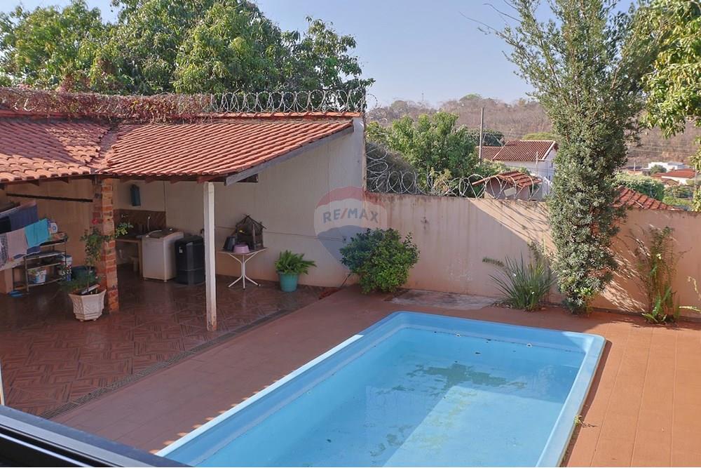 Casa - Venda - Ituiutaba , Minas Gerais - MBR71547.jpg - 870771001-29