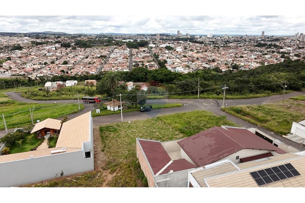 Terreno - Venda - Araxá , Minas Gerais - DJI_20260227095915_0038_D.JPG - Fachada - 870431039-58