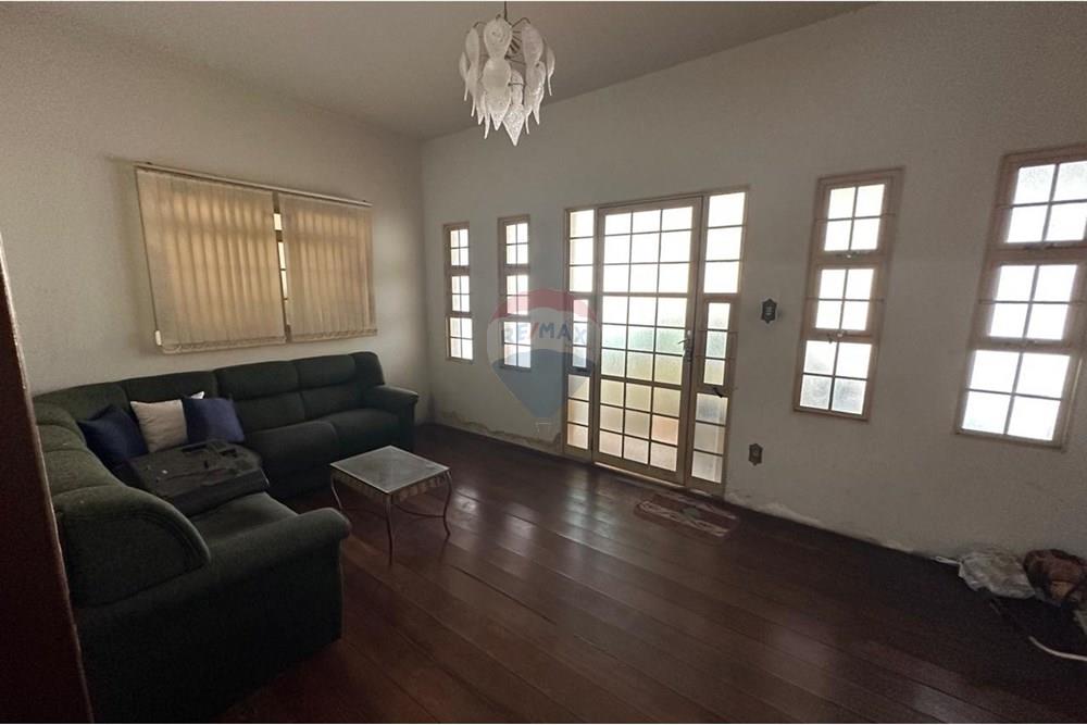 Casa - Venda - Araxá , Minas Gerais - IMG-20250917-WA0021.jpg - 870431058-14