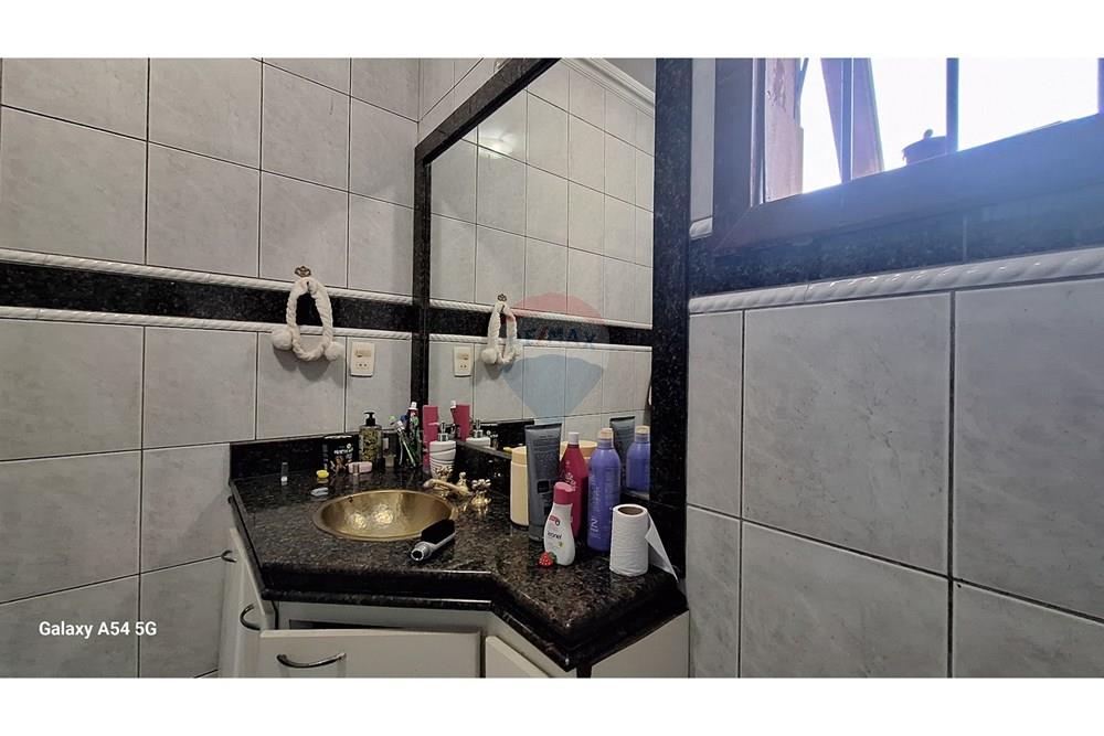 Casa - Venda - Belo Horizonte , Minas Gerais - Foto 1.19 Banheiro Social nível de cima.jpg - 870411036-68