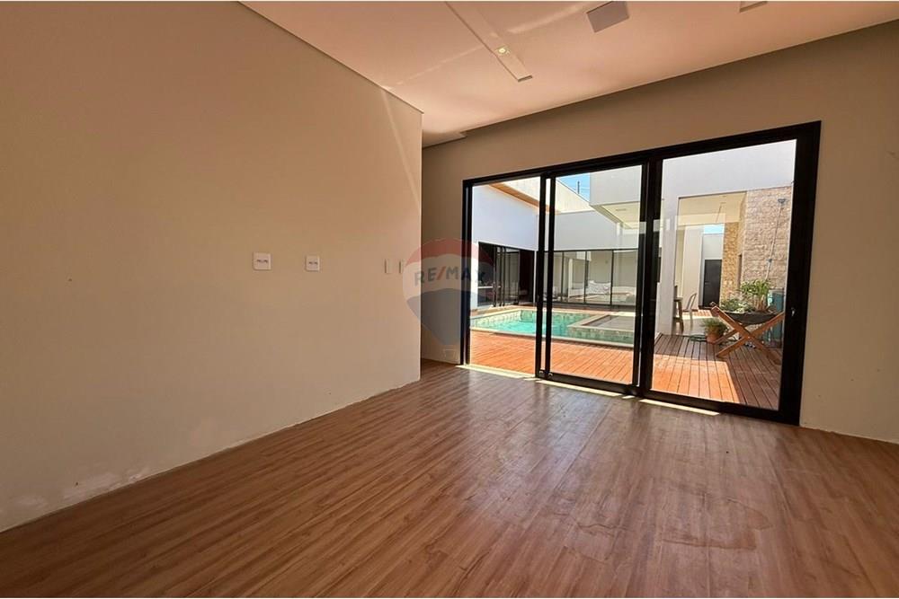 Casa - Venda - Araxá , Minas Gerais - WhatsApp Image 2025-10-04 at 19.47.50.jpeg - 870431031-56