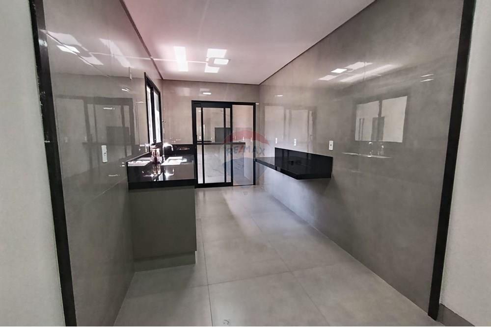 Casa - Venda - Ituiutaba , Minas Gerais - WhatsApp Image 2025-11-28 at 16.25.26.jpeg - 870771001-34