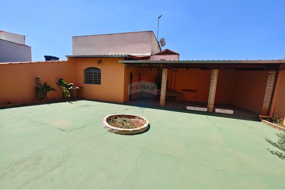 Casa - Venda - Belo Horizonte , Minas Gerais - 510e00fb-2970-4b17-8ab4-e0725660371a.jpg - 870701002-48