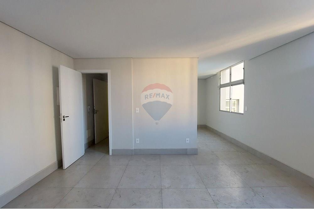 Gyvenamasis - Prabangus butas palėpėje - Belo Horizonte , Minas Gerais - BR - 8.jpg - Pagrindinis miegamasis - 870701004-43