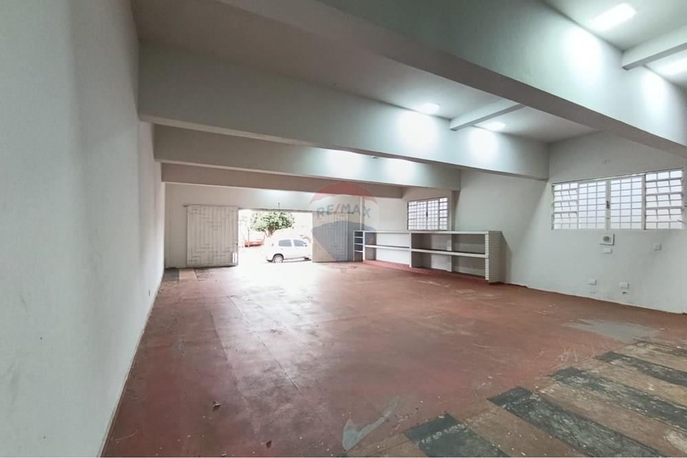 Cj. Comercial/ Sala - Alugar - Ituiutaba , Minas Gerais - WhatsApp Image 2026-01-28 at 14.28.59 (3).jpeg - 870771012-8