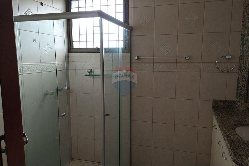 Apartamento - Alugar - Uberlândia , Minas Gerais - Banheiro - Banheiro - 870381023-21