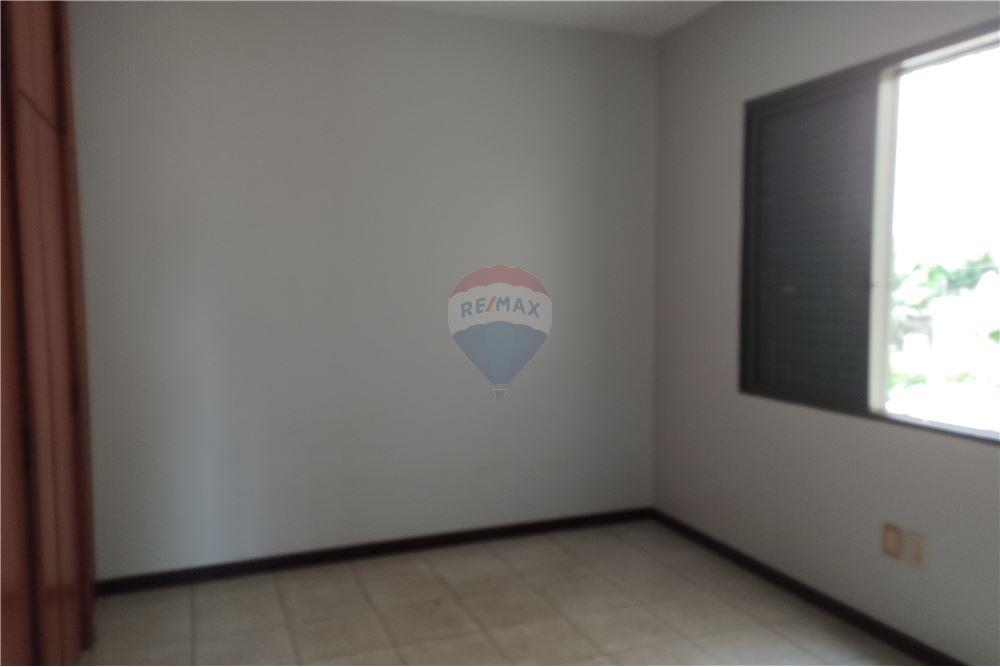 Apartamento - Alugar - Uberlândia , Minas Gerais - Semi suíte  - Quarto - 870381023-21