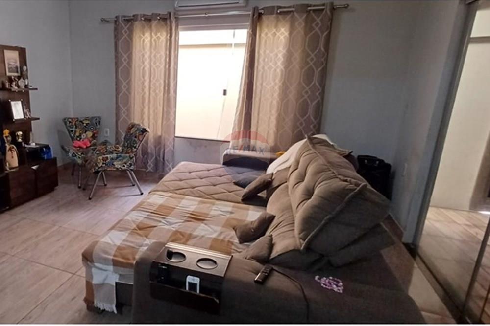 Casa - Venda - Ituiutaba , Minas Gerais - c479a3fb-0b9e-4805-99bb-456bb0707d44.jpeg - 870771001-4