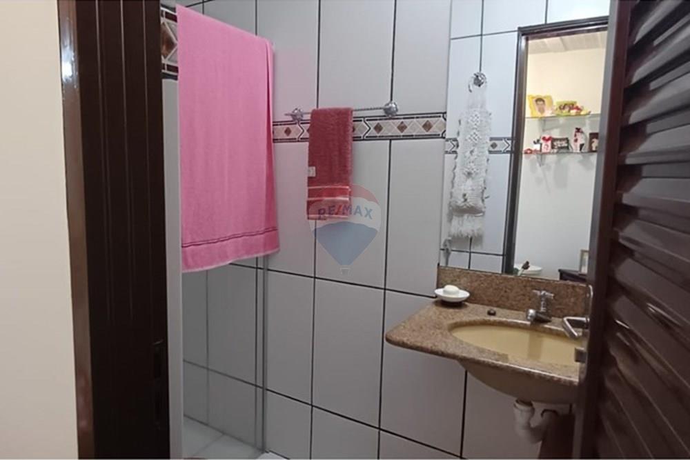 Casa - Venda - Ituiutaba , Minas Gerais - WhatsApp Image 2025-10-20 at 08.35.08 (1).jpeg - 870771007-6