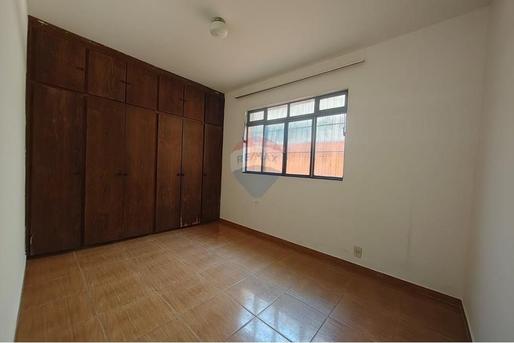 Casa - Venda - Belo Horizonte , Minas Gerais - b04e624a-d039-4a58-be11-fd986c0e0b51.jpg - 870701002-48