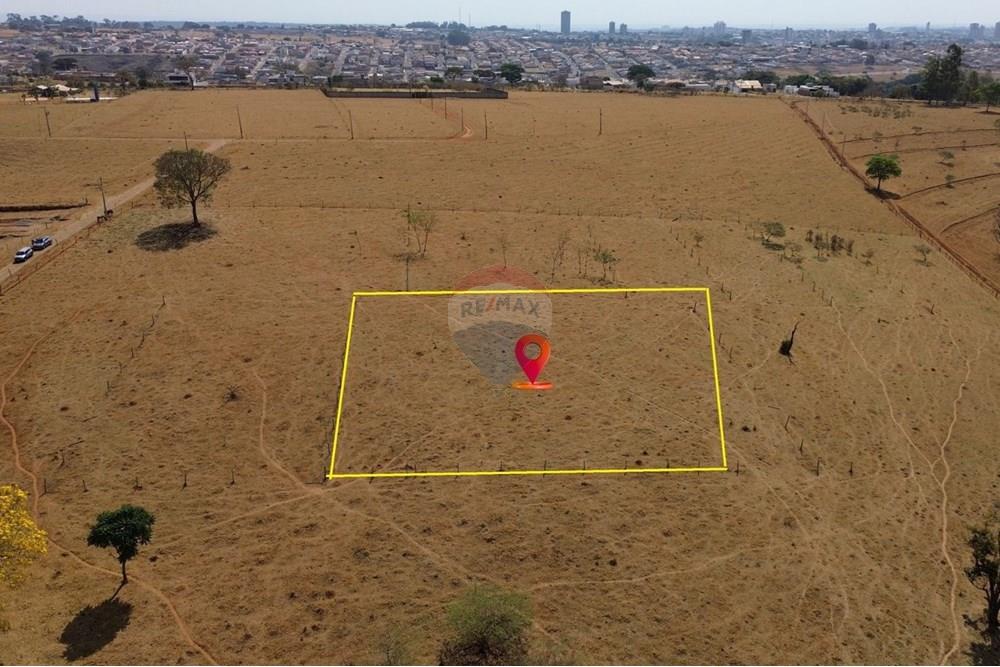 Residential - ਧਰਤੀ - Araxá , Minas Gerais - BR - 01.02.jpg - 870431045-23