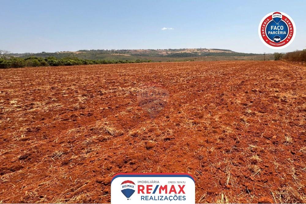 Gyvenamasis - Ferma - Patos de Minas , Minas Gerais - BR - 21.jpg - 870631011-31