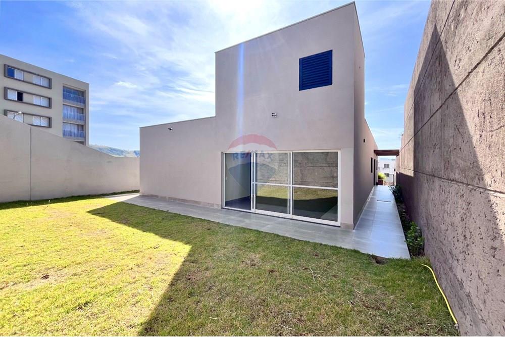 Casa - Venda - Capitólio , Minas Gerais - Imagem do WhatsApp de 2025-10-06 à(s) 11.49.09_4e6db93d.jpg - 870731003-20